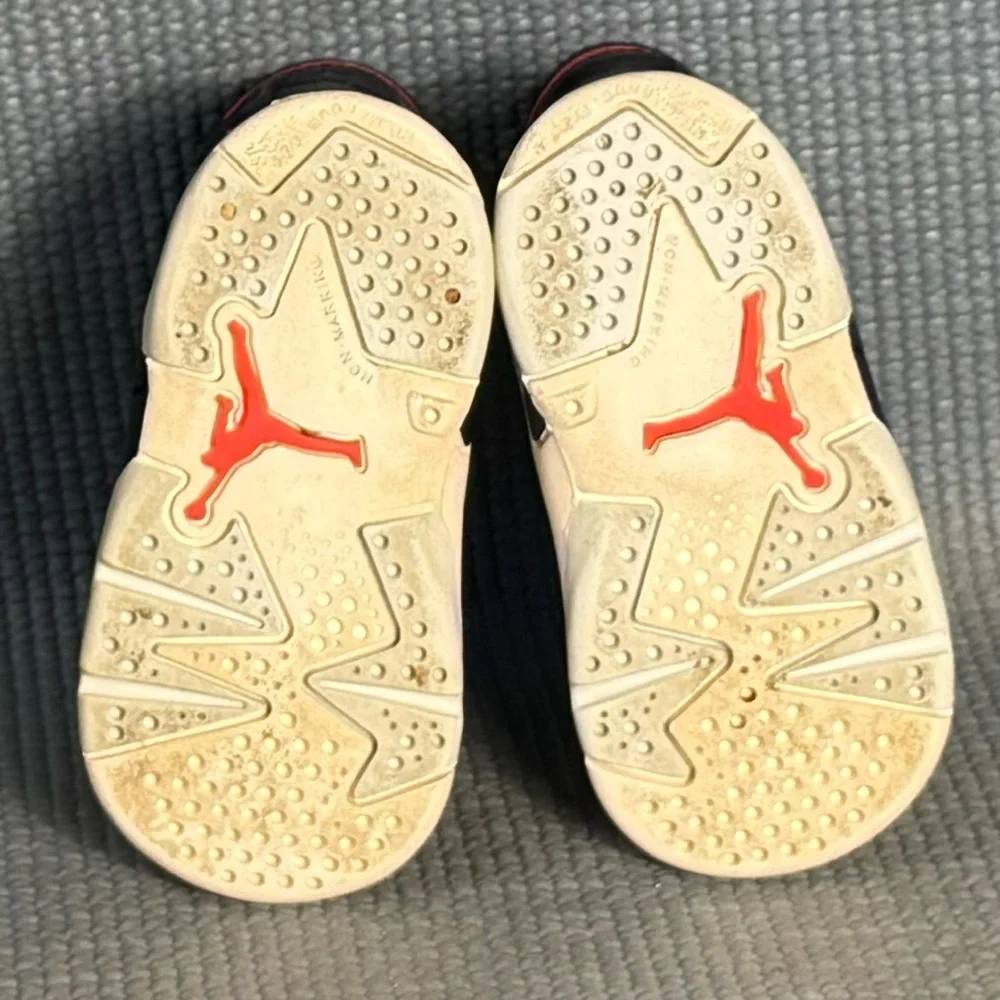 Nike Air Jordan Retro 6‎ Tinker White Infrared Shoes 384667-104 Toddler Size 4C